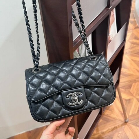 Chanel香奈兒 黑銀做舊 油蠟牛皮 mini  flap easy coco cf