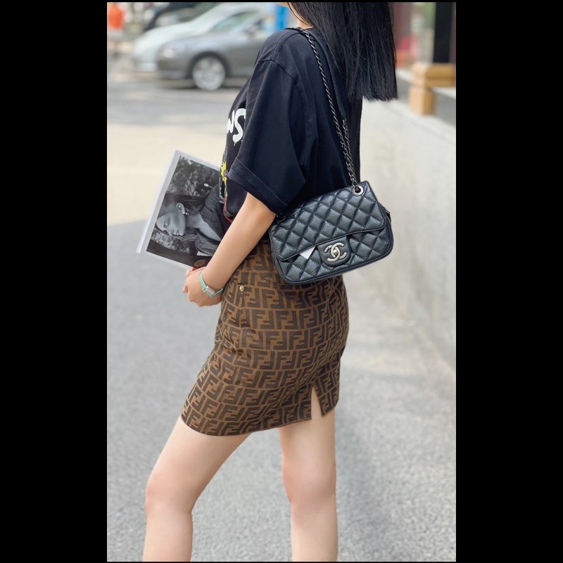 Chanel香奈兒 黑銀做舊 油蠟牛皮 mini  flap easy coco cf-11