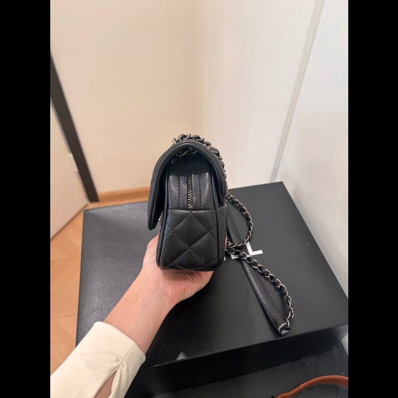 Chanel香奈兒 黑銀做舊 油蠟牛皮 mini  flap easy coco cf-19