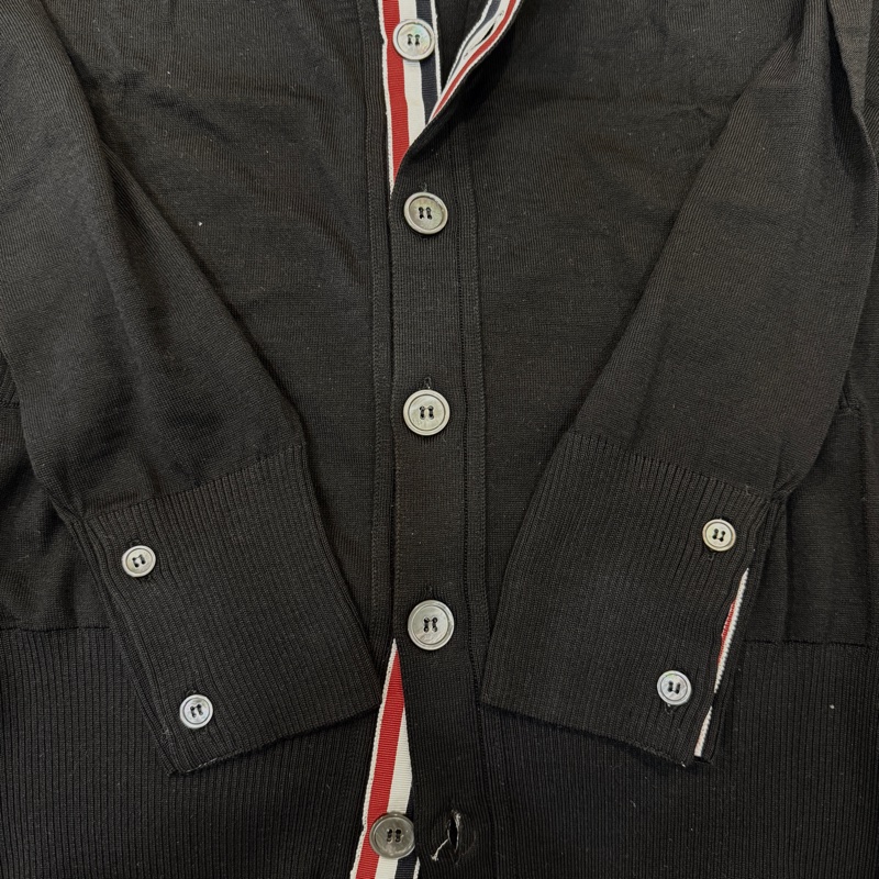全新未使用品-Thom Browne 黑色4 Bar(灰)開襟羊毛上衣-4