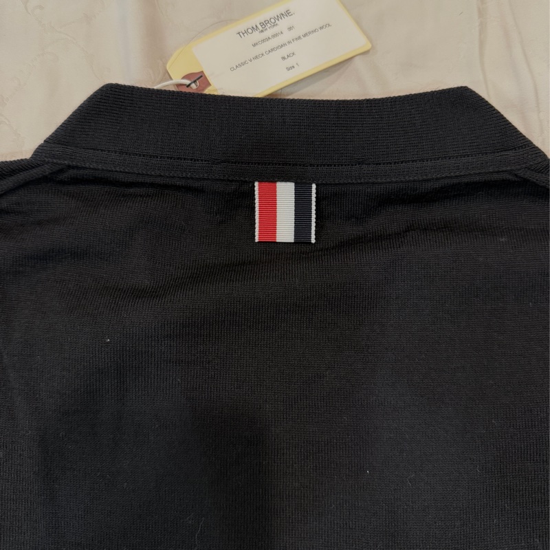 全新未使用品-Thom Browne 黑色4 Bar(灰)開襟羊毛上衣-6