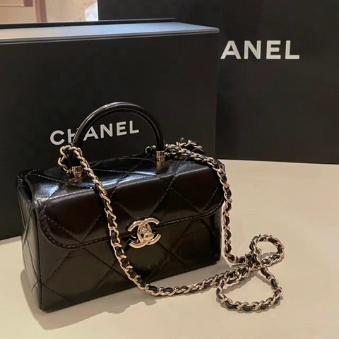 ✨Chanel 黑金油蠟皮 醫生包 盒子包 99新 晶片款🤍