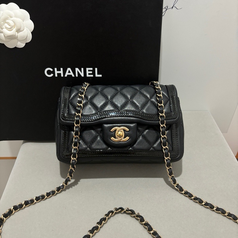 ✨Chanel 23B cf 黑金大mini 淡金扣 98新晶片款 🤍-5