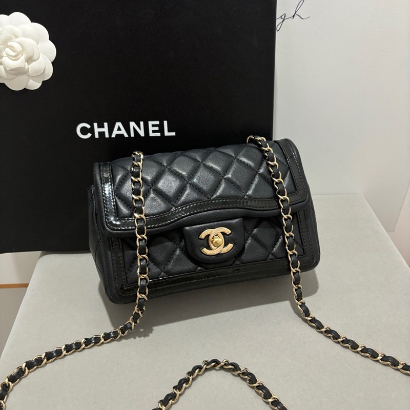 ✨Chanel 23B cf 黑金大mini 淡金扣 98新晶片款 🤍-6