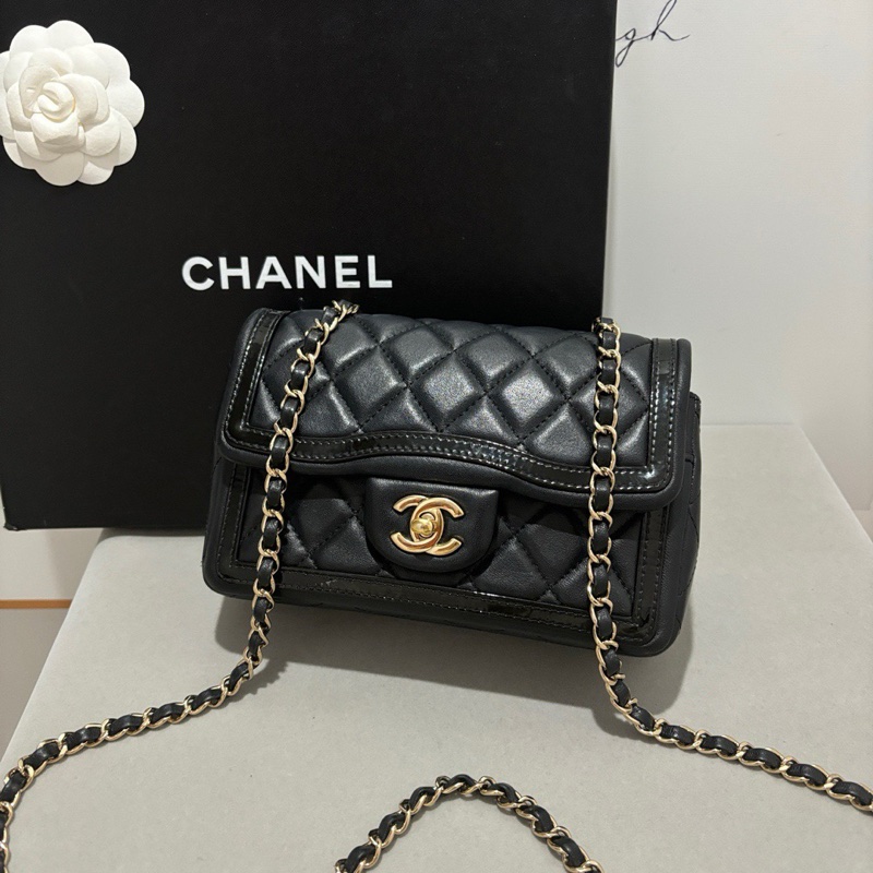 ✨Chanel 23B cf 黑金大mini 淡金扣 98新晶片款 🤍-7