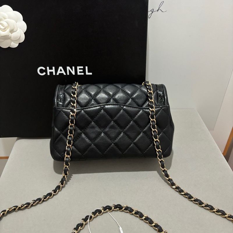 ✨Chanel 23B cf 黑金大mini 淡金扣 98新晶片款 🤍-8