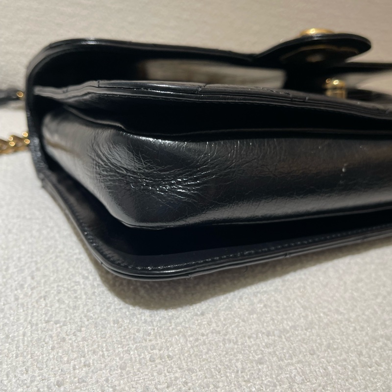 香奈兒 Chanel 黑金孟買小牛皮菱格紋翻蓋包-14