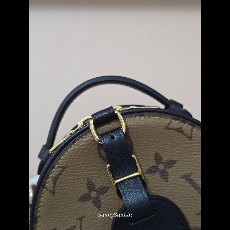 LV M68276 原花拼色圓餅包 手提包 肩背包 斜背包 腰包-15
