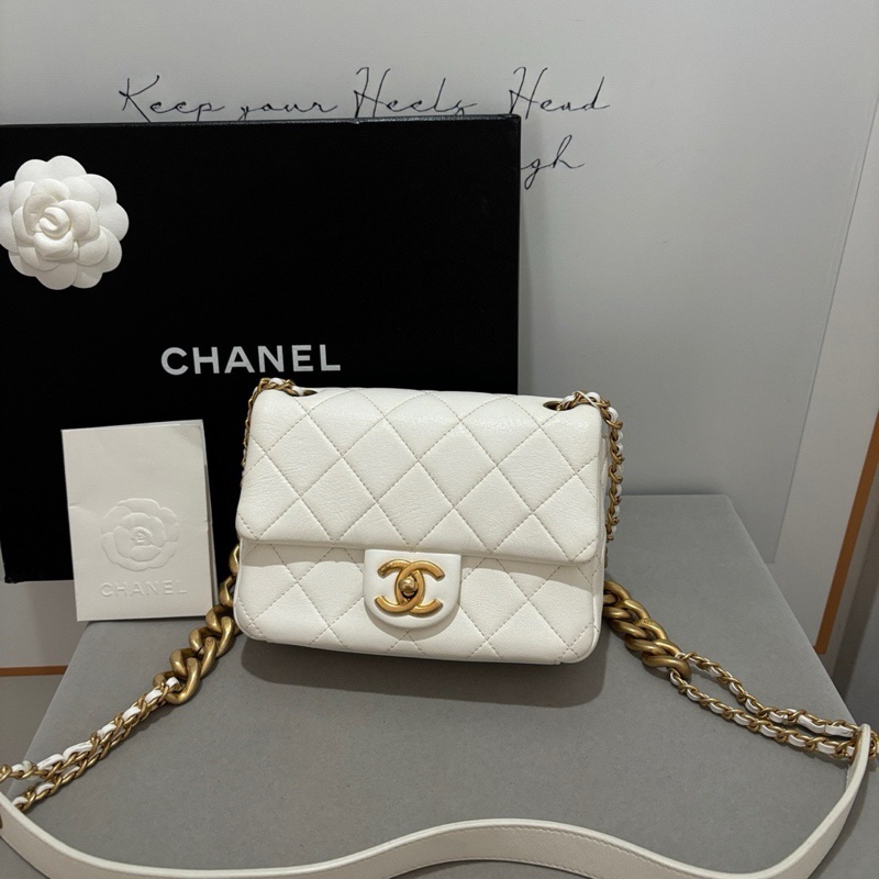 ✨Chanel 白色金扣 小羊皮 方胖子 99新 晶片款🤍-3