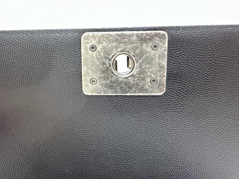 芯片款 近99新 Chanel boy 25 黑色中號顆粒牛皮材質 復古銀色五金-12