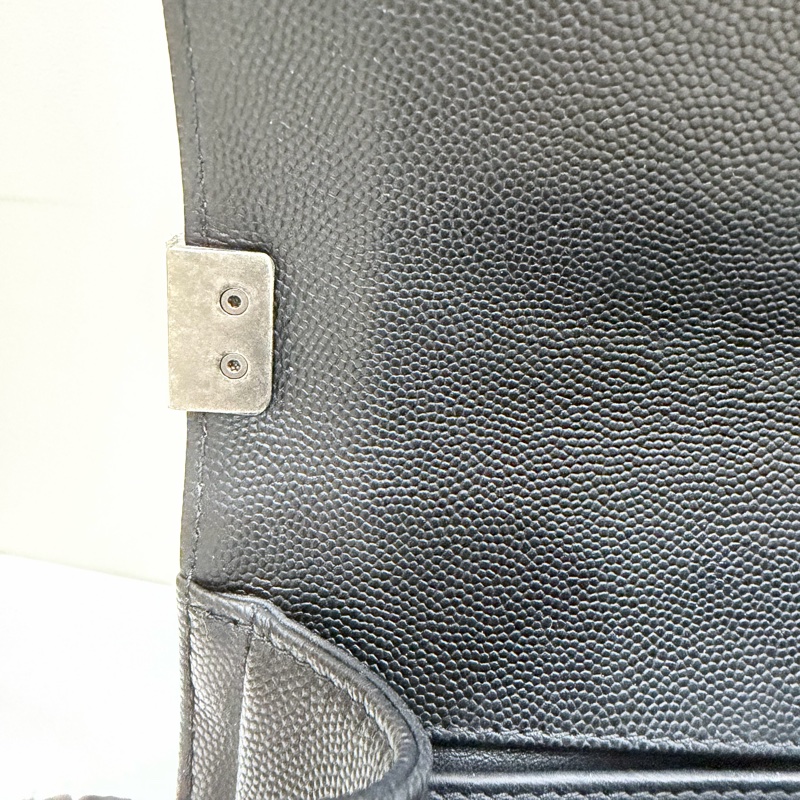 芯片款 近99新 Chanel boy 25 黑色中號顆粒牛皮材質 復古銀色五金-13