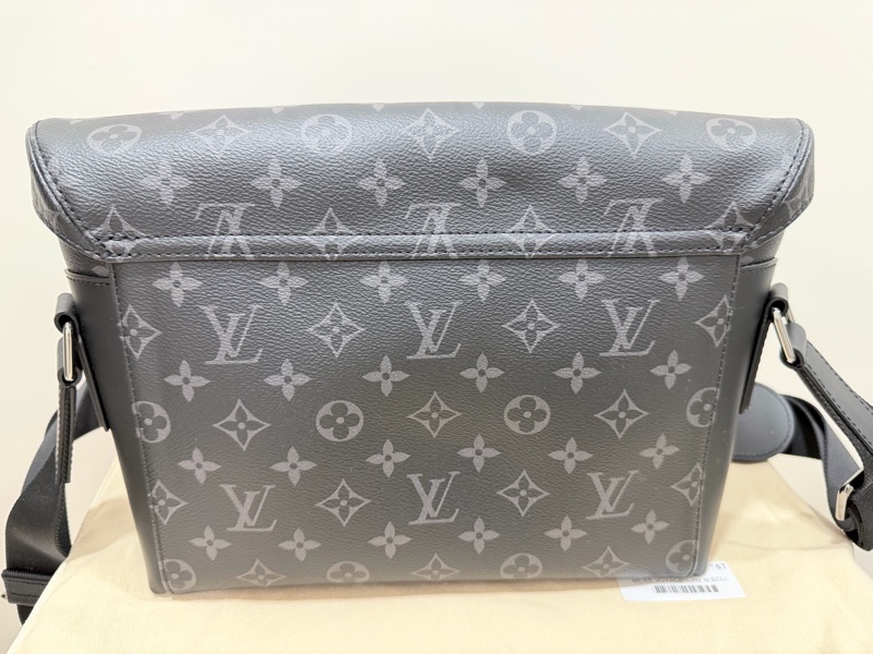 LV M40511 Messenger PM 經典Monogram Eclipse緹花帆布斜背郵差包-8
