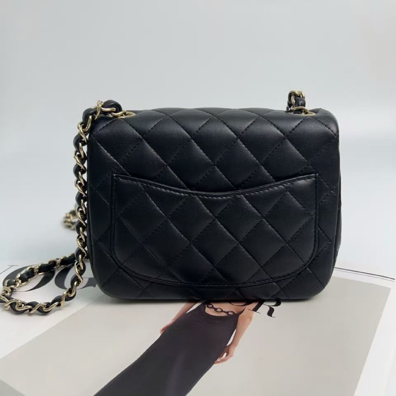 ✨Chanel 羊皮黑金方胖子 logo膜還在 99新 配件齊全-3