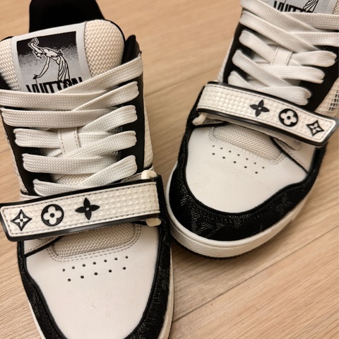 LV trainer運動鞋