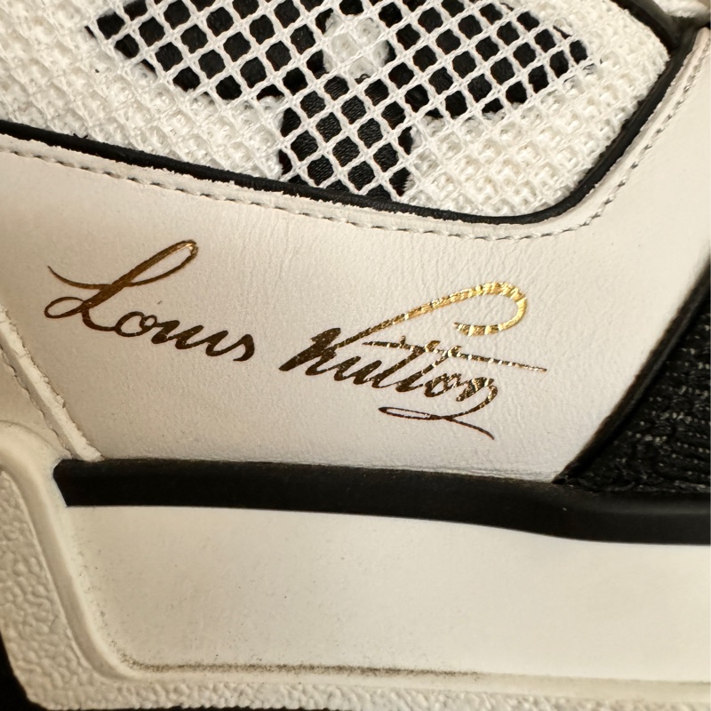 LV trainer運動鞋-12