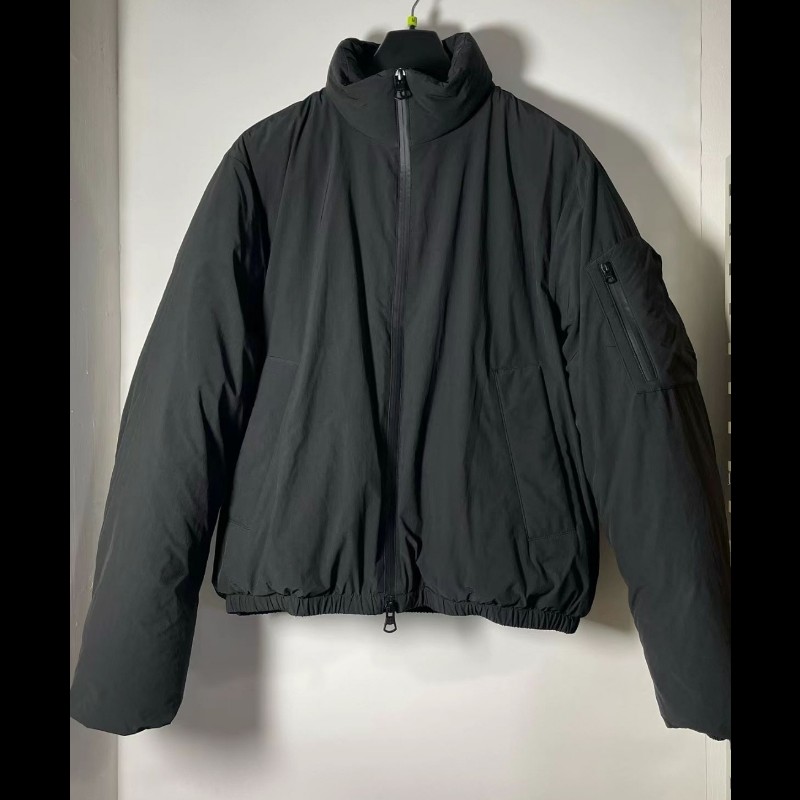 Burberry 黑色鵝絨外套 冬季厚外衣-0