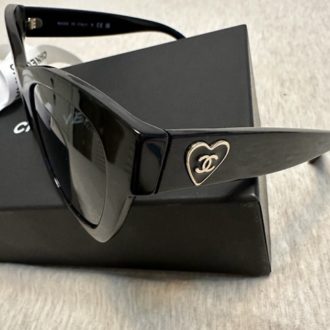 ｜全新｜Chanel 愛心標 太陽眼鏡 超級時髦好看