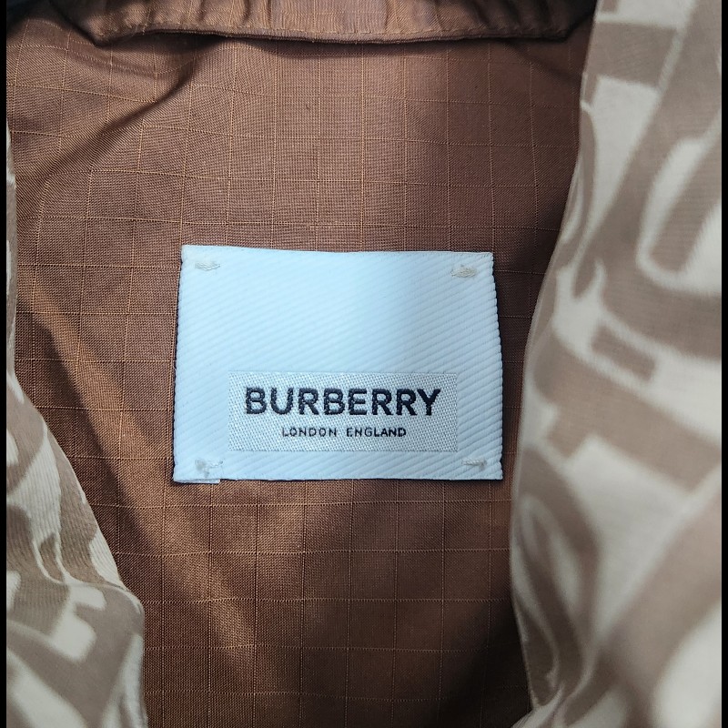 BURBERRY 滿版logo保暖羽絨外套-7