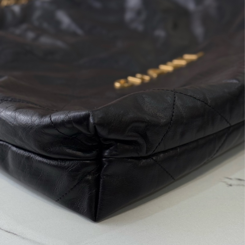 Chanel香奈兒23A 22bag 黑金中號褶皺皮-4