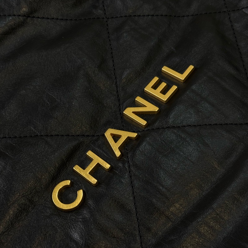Chanel香奈兒23A 22bag 黑金中號褶皺皮-7