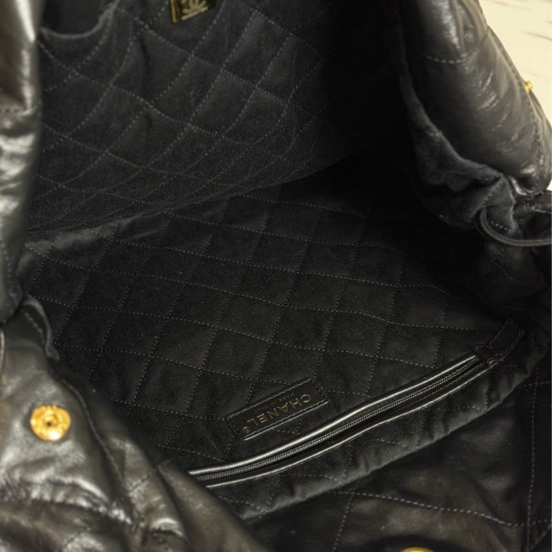 Chanel香奈兒23A 22bag 黑金中號褶皺皮-11