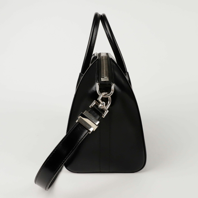 GIVENCHY Antigona 小號手提單肩包 BB05117014-2