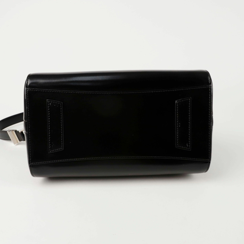 GIVENCHY Antigona 小號手提單肩包 BB05117014-6