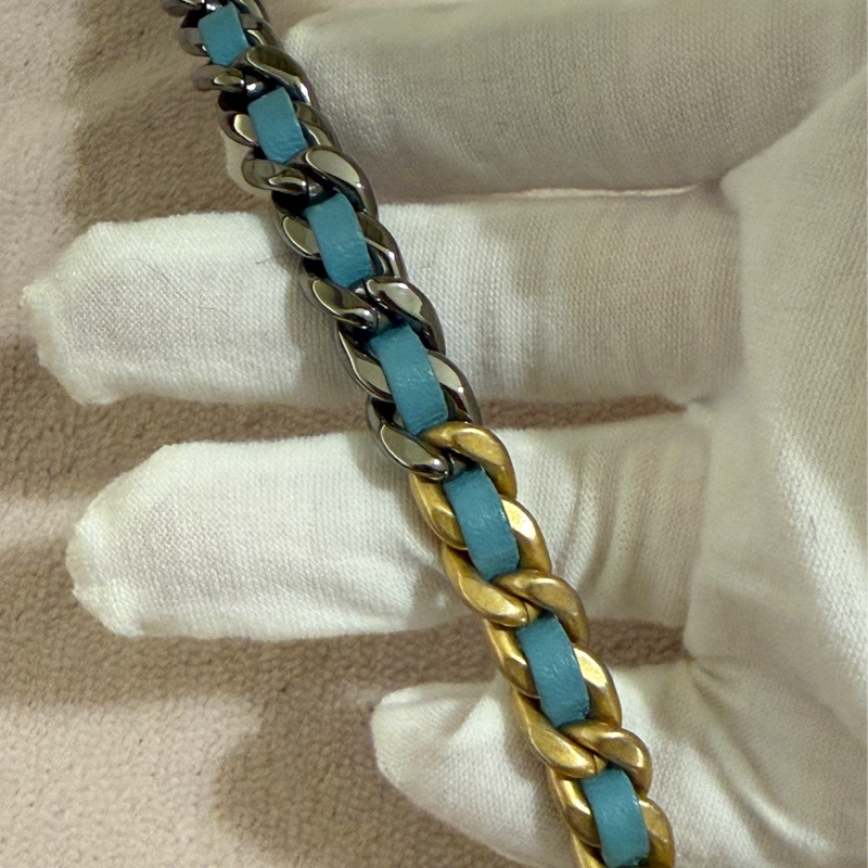 CHANEL 19 淺藍綠色牛仔 金銀雙色鏈條包 斜背小廢包 31開-18