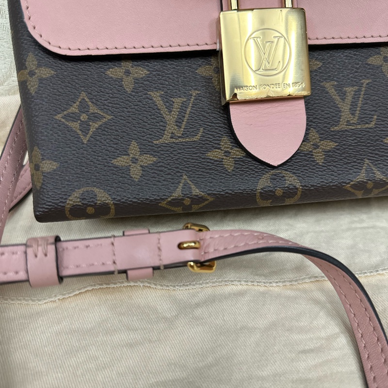 (非常新) LV原花拚櫻花粉Locky BB手提側背包M44080-10
