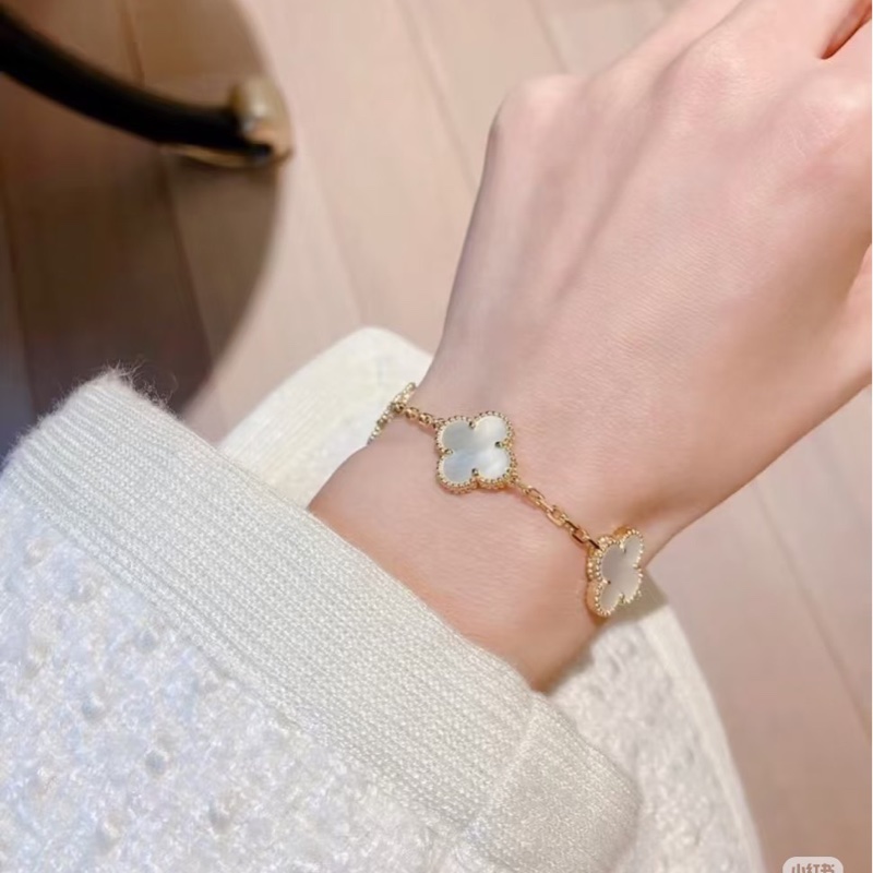 🈶盒子99新🌟 #vca #白貝母 #五花 #手鍊 #梵克雅寶 Alhambra-0