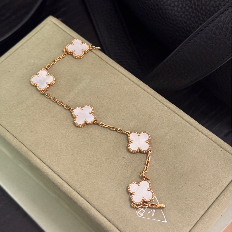 🈶盒子99新🌟 #vca #白貝母 #五花 #手鍊 #梵克雅寶 Alhambra-5