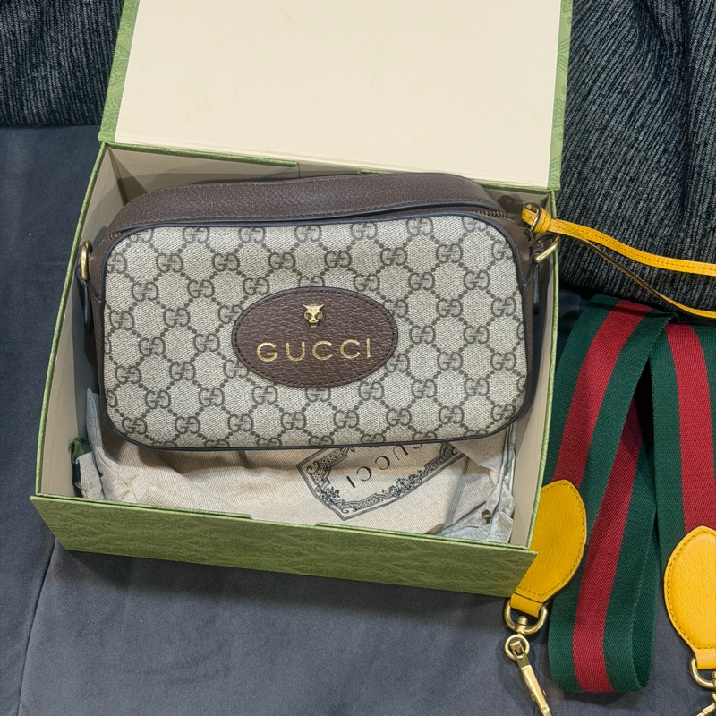全新大全配🈶購證❤️ gucci #虎頭 #老花 #寬肩帶 #相機包-3