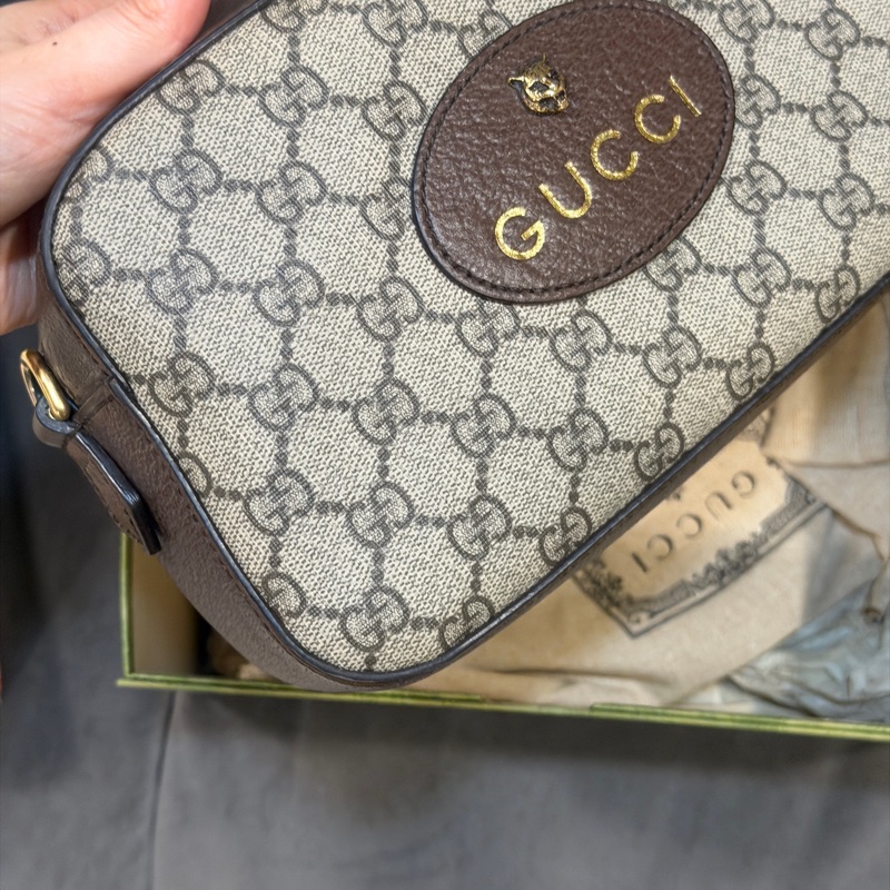 全新大全配🈶購證❤️ gucci #虎頭 #老花 #寬肩帶 #相機包-4