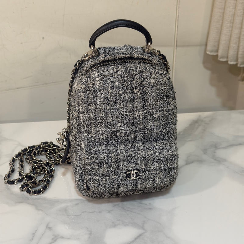 全新全配🈶購證❤️芯片款❤️ 香奈兒 #毛呢 #小書包 #黑銀 #雙肩包-0