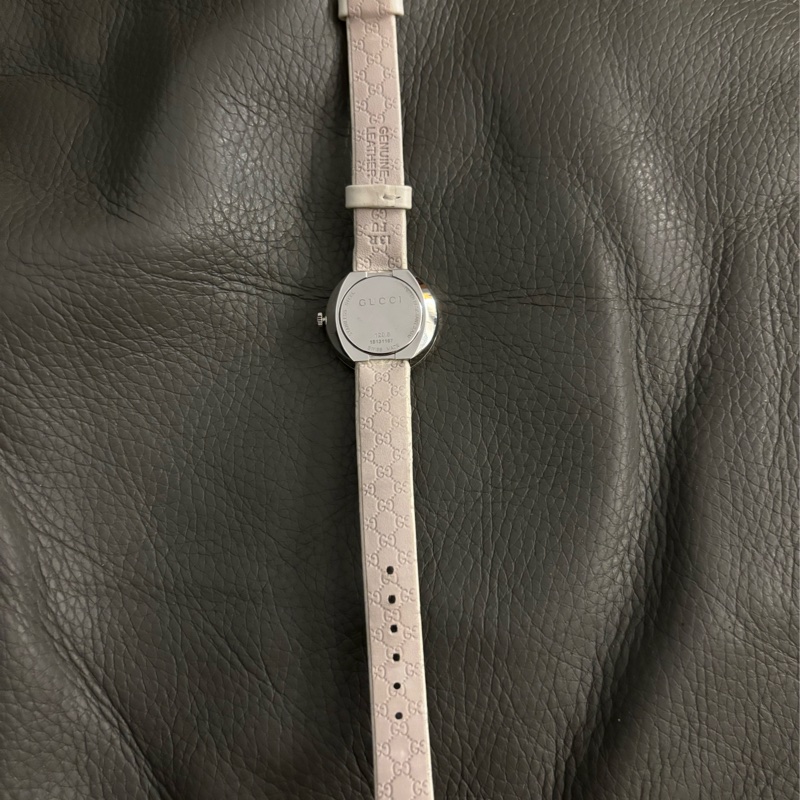 Gucci 古馳 造型女士手錶 白色滿版logo壓紋錶帶-7