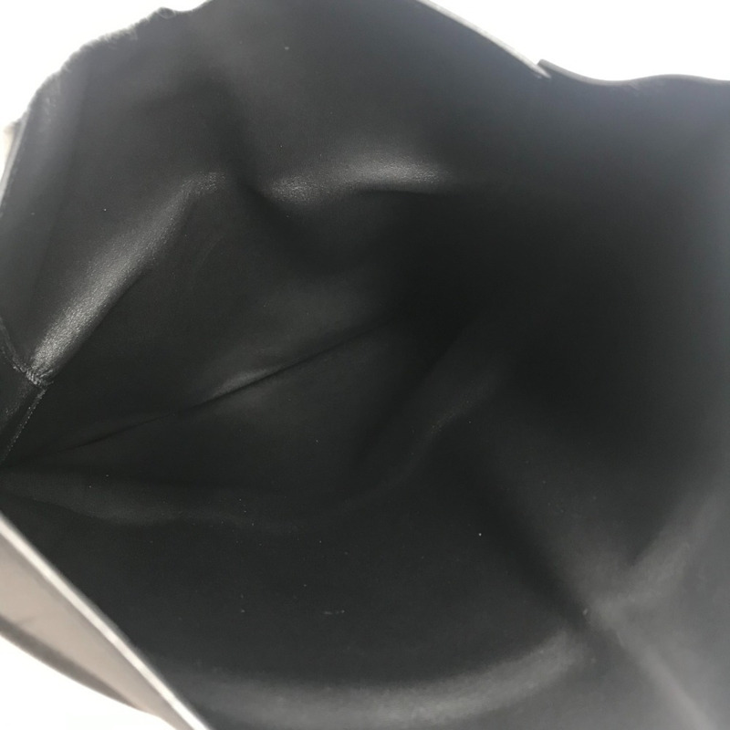 愛馬仕 Hermès 翻蓋手拿包，Pre-Pla，雙折手拿包，皮革，黑色，男女通用-9