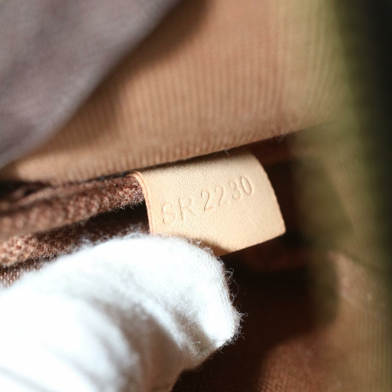 【日本直送】路易威登 Monogram Multi Pochette 配件包 卡其色 M44813 33620SAM-22