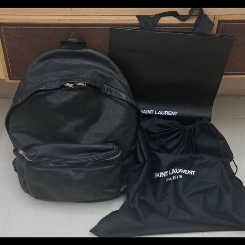 YSL 感恩節特價 聖羅蘭 經典黑色全皮革後背包