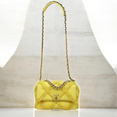 「JL精品代購」97新 Chanel 香奈兒 19bag 小雞黃色