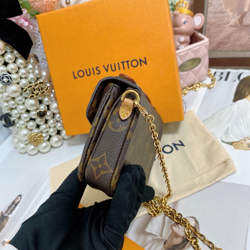 Lv M81267 迷你郵差包 芯片款 大全配 💌-13