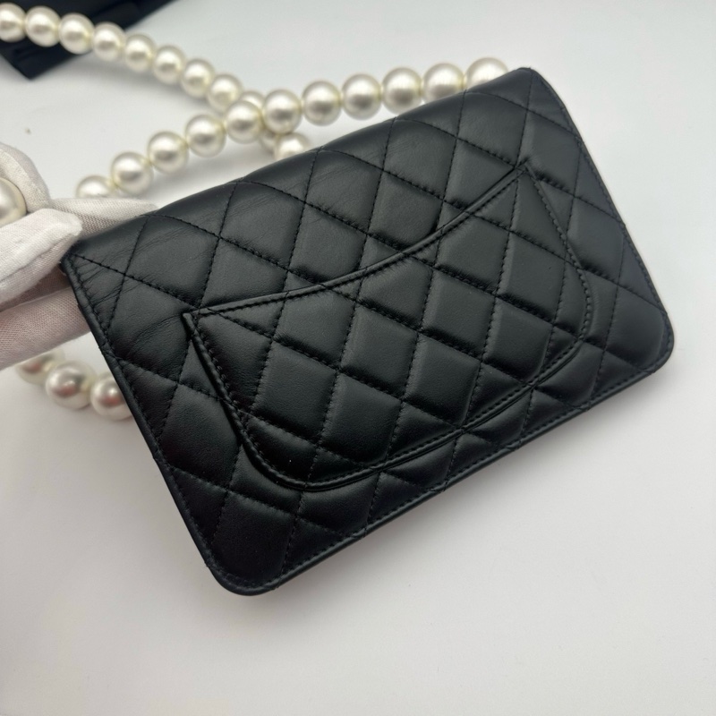 Chanel香奈儿黑金菱格纹大珍珠链条WOC-7