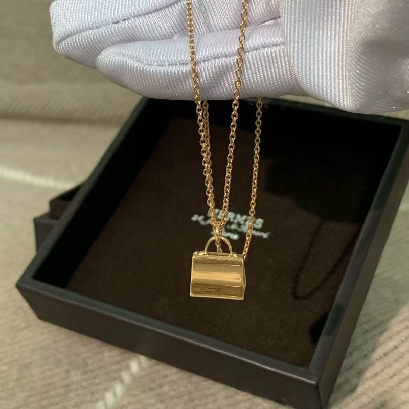 Hermes 愛馬仕 Kelly 粉鑽新款扣項鍊，2025 年購入-1