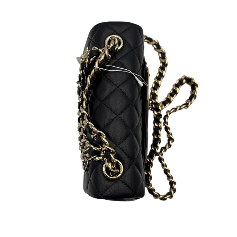 【美收精品】CHANEL 黑色羊皮徽章MINI CF B-986【隔月月中將轉賣至日本 上架期限30天】-4