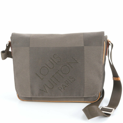 路易威登 Damier Geant Petit Messager M93617 男士皮革肩背包