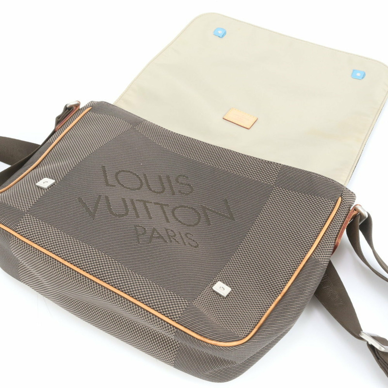路易威登 Damier Geant Petit Messager M93617 男士皮革肩背包-6