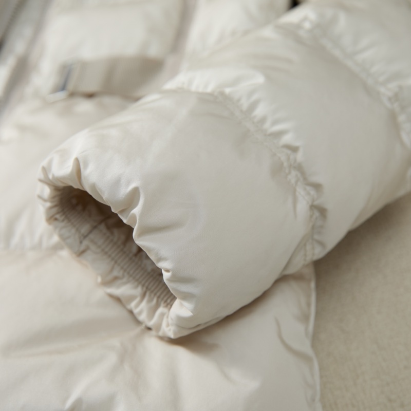 ❤️ MONCLER 白色修身羽絨外套-5