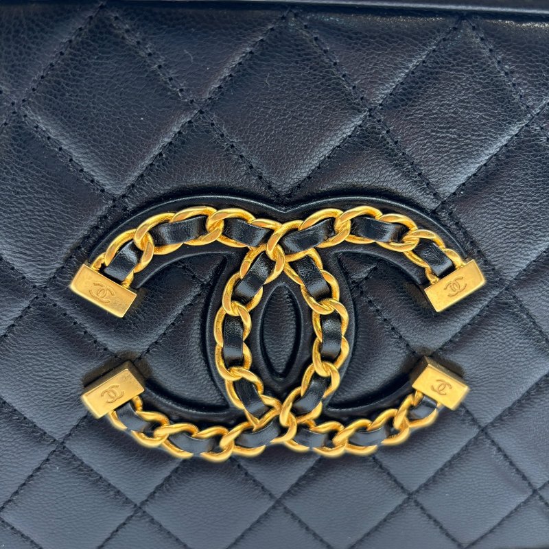 【美收精品】CHANEL 黑金鍊條相機包 B-987【隔月月中將轉賣至日本 上架期限30天】-10