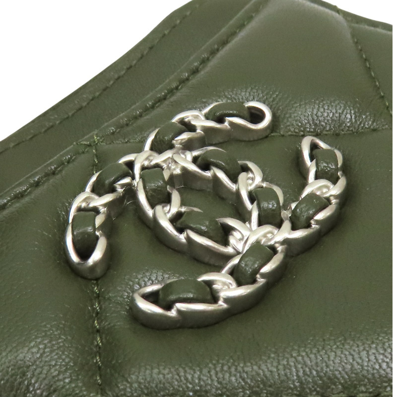 綠色 菱格紋 羊皮 Chanel 19 拉鍊零錢包【CHANEL 香奈兒】-8