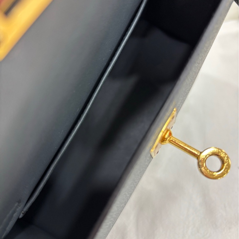 Hermès 愛馬仕 mini kelly二代 63杏仁綠金扣 epsom皮 Z刻-6