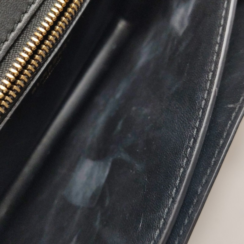 Burberry中號鎖扣黑色肩背包斜背包-8